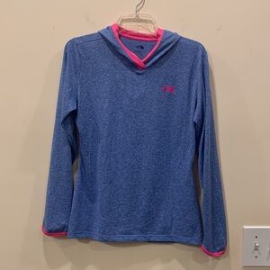 The North Face FlashDry Blue and Pink Pullover Hooded Shirt Size Medium
